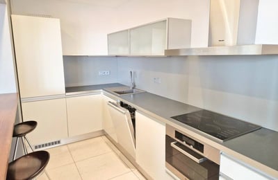 Rental of a spacious 3-room apartment, 100 m², Old Town, Bratislava, Slovakia